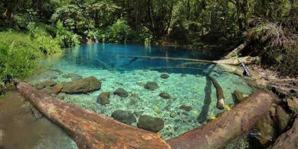 Menikmati Keindahan Danau Kaco di Jambi: Pesona air jernih dan alam yang menakjubkan membuat Danau Kaco menjadi salah satu destinasi wisata terbaik di Jambi
